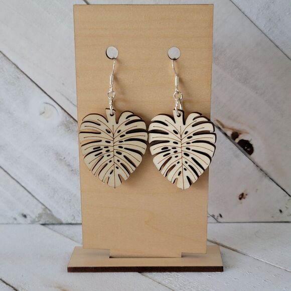 Monstera Leaf Earrings - Picture 1 of 3